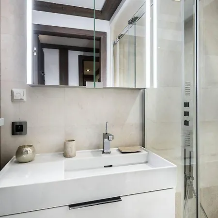 アパートホテル Six Senses Residences & *
