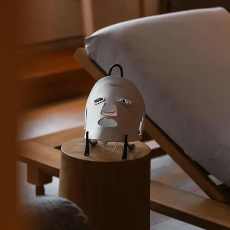 高雪维尔六善酒店公寓 5*