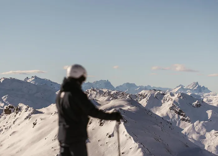 公寓式酒店 高雪维尔六善酒店公寓 5*