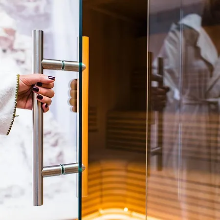 Six Senses Residences & 5*